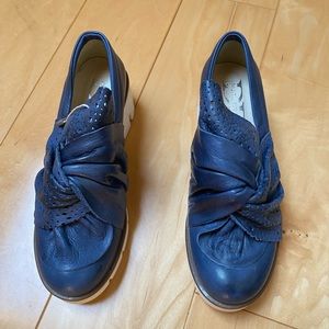 Blue platform loafer